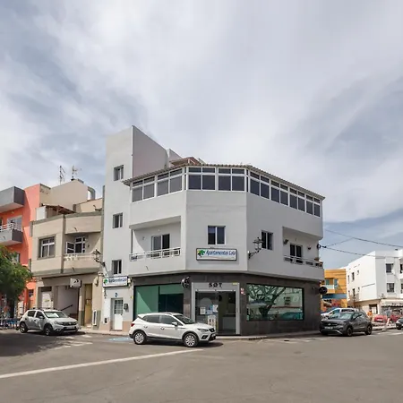 Lightbooking Lola Playa De Apartment *