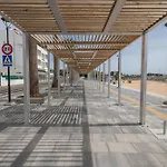 Lightbooking Lola Playa De 아파트