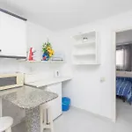Lightbooking Lola Playa De 아파트