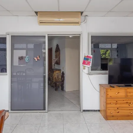 Lightbooking Lola Playa De 아파트